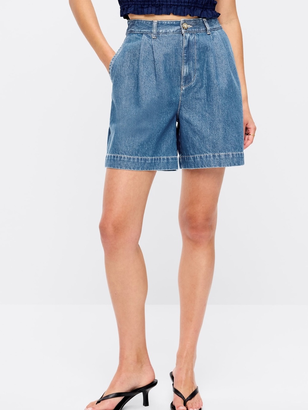Old Navy Light Blue Pleated Denim Shorts